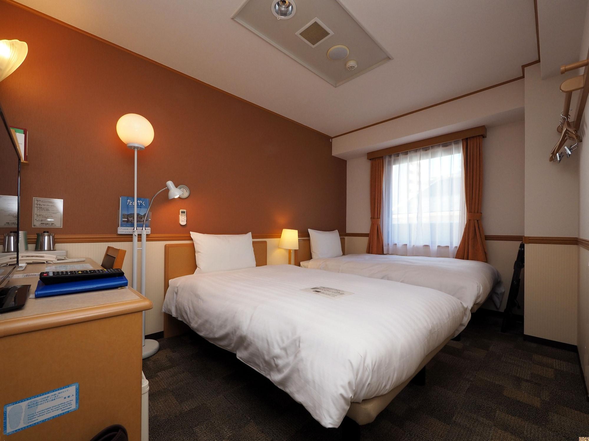Toyoko Inn Takamatsu Hyogomachi Buitenkant foto