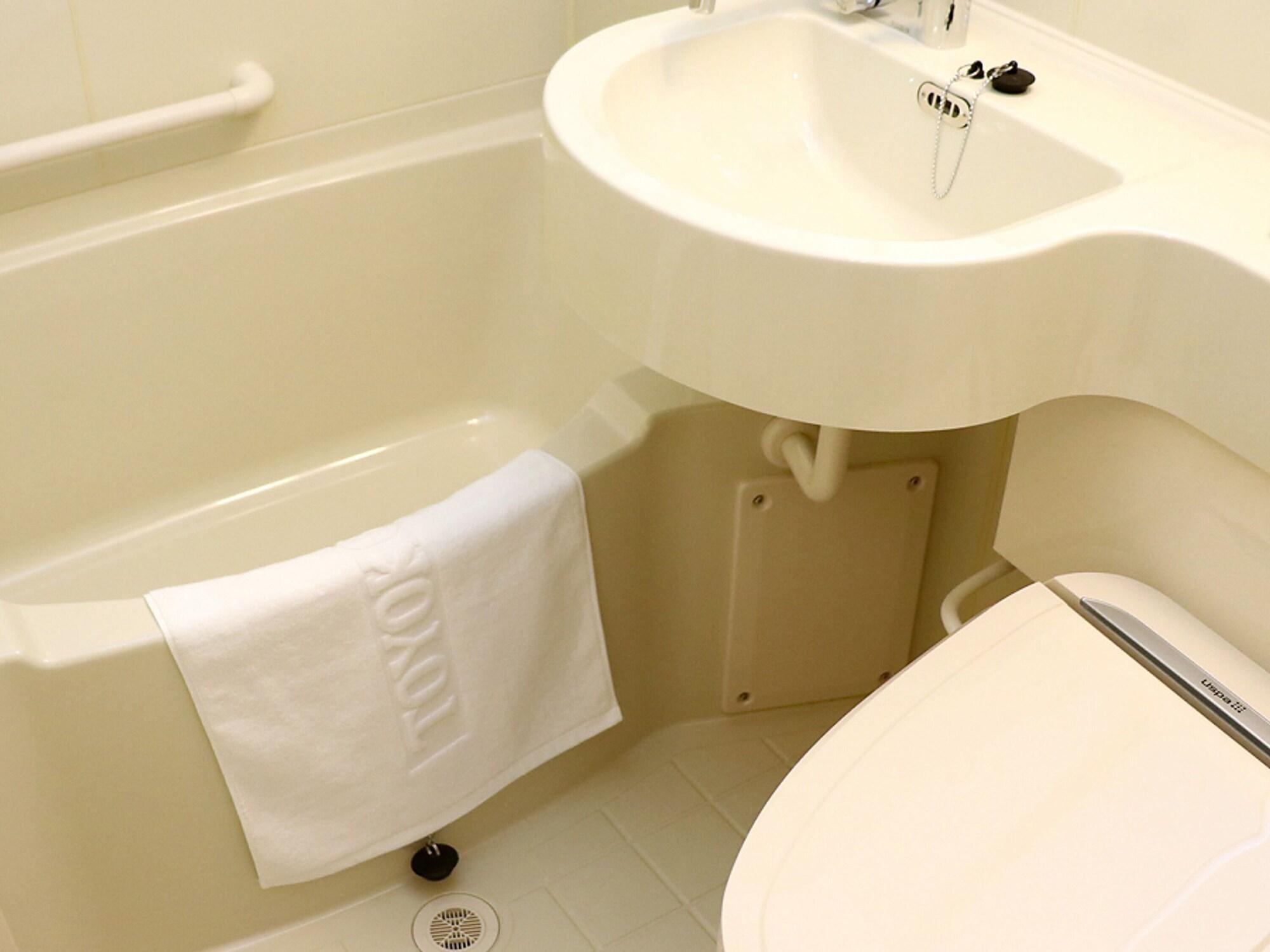 Toyoko Inn Takamatsu Hyogomachi Buitenkant foto